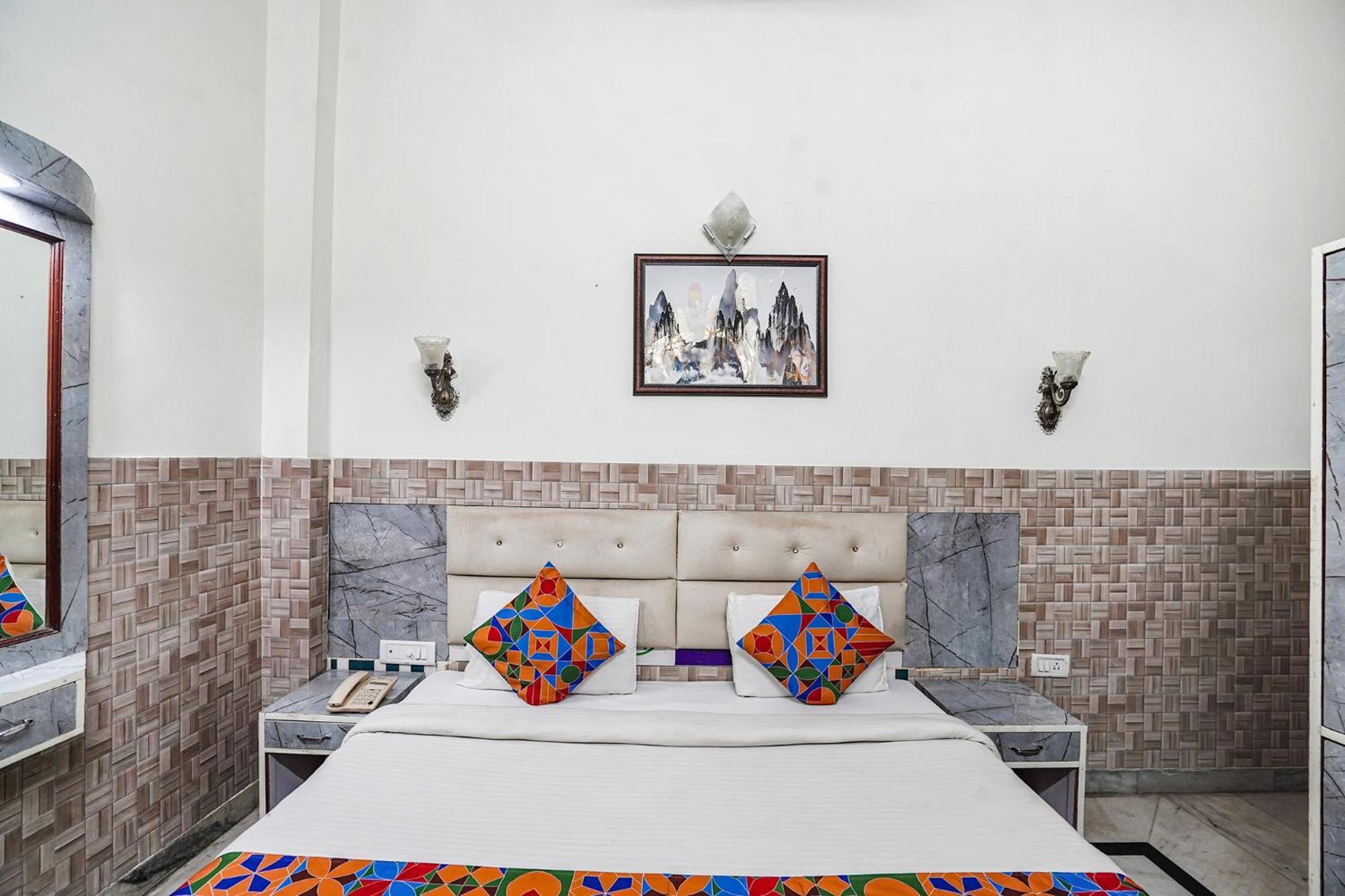 Fabhotel Sarwan Agra  Bagian luar foto