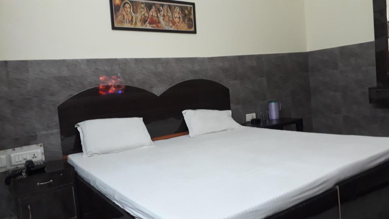 Fabhotel Sarwan Agra  Bagian luar foto