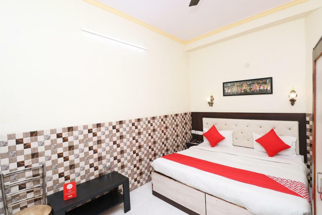 Fabhotel Sarwan Agra  Bagian luar foto